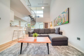 Modern Loft Apartment in JBR with Balcony and Garden